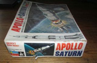 Apollo Saturn Rocket Moon Lunar Land NASA Vtg Monogram Model Kit 1968 1/144 USA 5