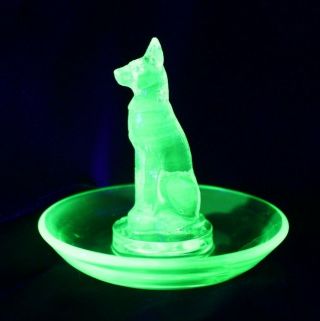 Vintage Uranium Green Glass Ring Dish Trinket Tray Setting Dog - Us/tiffin Glass