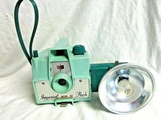 Vintage 1950s Imperial Mark Xii Camera W/ Flash And Bulb