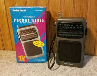 Vintage Radio Shack 12 - 617 Am/fm/tv Radio With Box