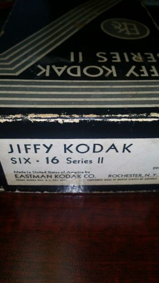 Vintage Jiffy - Kodak SIX - 16 Series II Camera - 1940 ' s 6