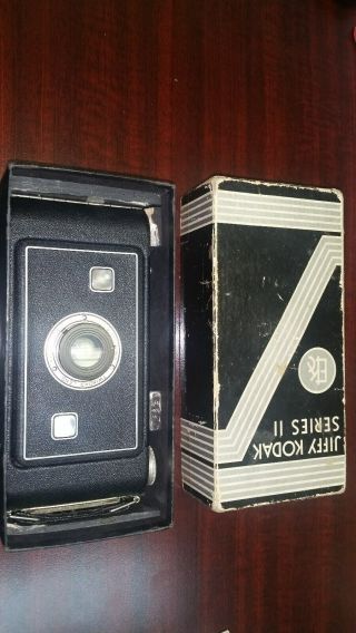 Vintage Jiffy - Kodak SIX - 16 Series II Camera - 1940 ' s 8