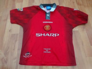 Manchester United Vintage 1996 - 1998 Home Large Boys Shirt Cantona 7