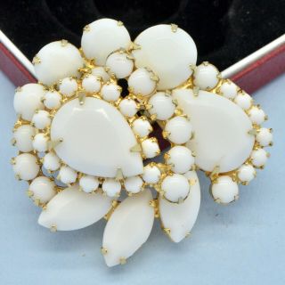 Vintage Brooch Juliana 1960s White Milk Glass Goldtone Bridal Jewellery