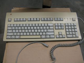 Apple Extended Keyboard Ii M3501 With Cable