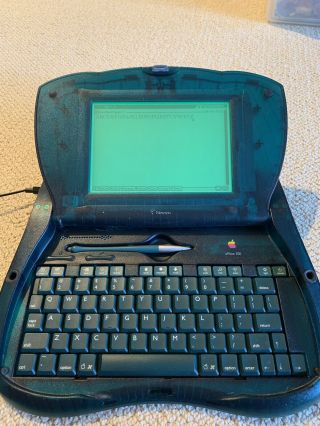 Apple Newton Emate 300 With Ac Adapter & Stylus