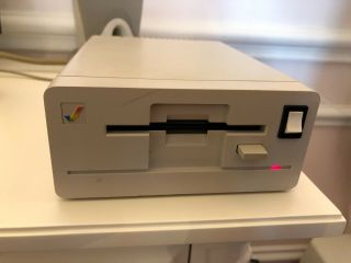 AMIGA External Floppy Disk Drive 1010 3.  5 