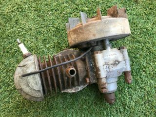 Vintage 1950s - Victa 18 Rotomo Lawn Mower Engine For Restoration.