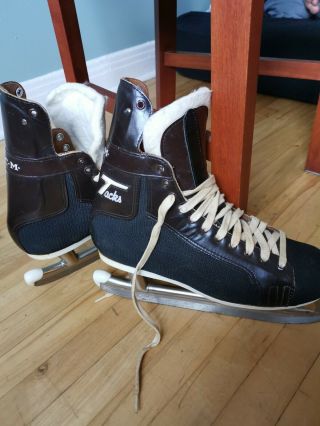 Vintage Ccm Tacks Ice Skates Made In Canada Size 9.  5