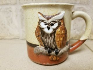 Vintage 3D Stoneware Pottery Owl Coffee MUG Deep Red Medallion Gift Ceramic Tan 2