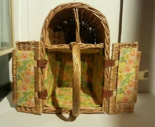 Vintage Retro Picnic Basket Wood Wicker Collectible Memorabilia Gift Present