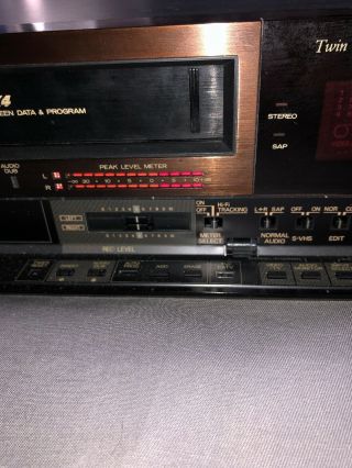 MITSUBISHI HS - U70 S - VHS VCR 14M8bit/FE 4