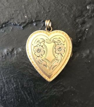 Vintage Hayward Floral Heart Goldfilled 1/20 12k Embossed Locket