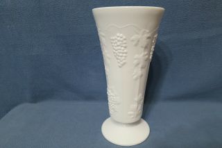 Vintage Indiana Glass Co Milk Glass Vase Colony Harvest Grape Pattern 9 7/8 " T
