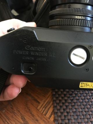 Canon - Vintage 35mm 408277 - Lens FD 75 - 200mm Camera,  lens & Bag Plus Brush Great 5