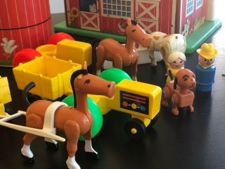 Vintage Fisher Price 1986 Barn And Silo 2501 Little People Animals Farm 26 Pc 5