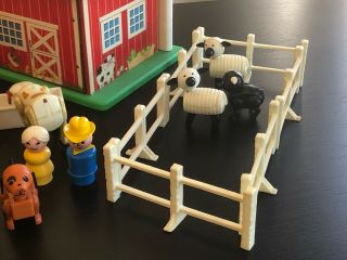 Vintage Fisher Price 1986 Barn And Silo 2501 Little People Animals Farm 26 Pc 6