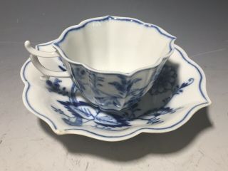 Vintage Meissen Porcelain Blue Onion Cup & Saucer Coffee Or Tea Crossed Swords