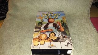 Vintage 1939 / 1966 both B&W and Color Wizard of Oz VHS tape MGM Toto 2