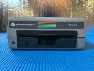 Commodore 64 Floppy Disk Drive Model 1541 - S/n Aj1b01046 -