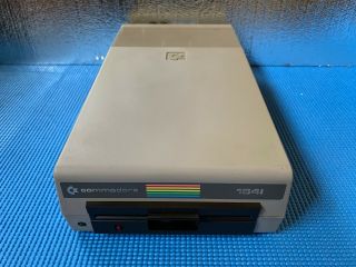 Commodore 64 Floppy Disk Drive Model 1541 - s/n AJ1B01046 - 2