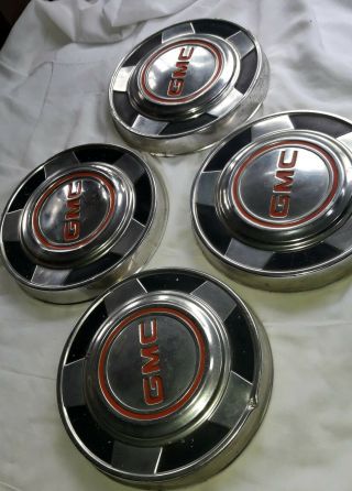 Vintage Set Of 4 Gmc Hubcaps 10.  5 Inches Auto Truck Car