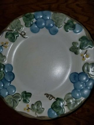 5 Vintage Metlox Poppy Trail 8 Sculptured Grape 6.  5 " Dessert/ Salad Plate