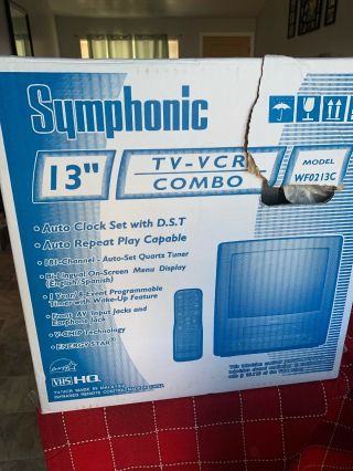 Brand Symphonic WF0213C TV / VCR Combo Player 13 