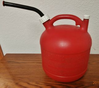 Vintage Eagle 2.  5 Gal.  Round Vented Gas Can/with Pour Spout No.  Pg - 3 -
