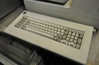 Vintage IBM 5291 Terminal w/ Keyboard IBM Monochrome Green Monitor - No Power On 3