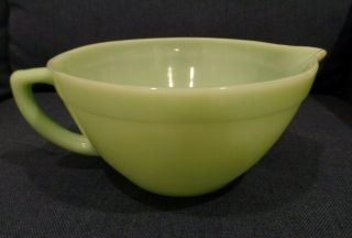 Vintage Fire King Jadeite Green Mixing Batter Bowl With Spout And Handle