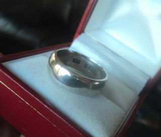 Attractive Vintage Sterling Silver Wedding Ring / Band H/m 2005 - Size Q