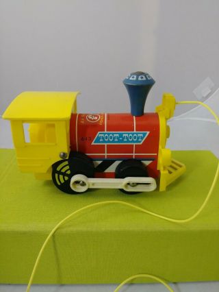 Vintage 1964 Fisher Price 643 Toot Toot Train /Engine pull toy 3