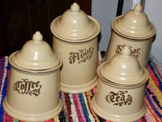 Handsome Vintage Pfaltzgraff Set Of Four Ceramic Kitchen Canisters 508