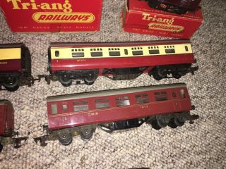 VINTAGE TRIANG HORNBY OO GAUGE ELECTRIC LOCO R52 0 - 6 - 0 BOXED,  WAGONS & COACHES 5