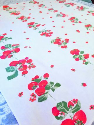 Vintage Wilendur Red Strawberry Print Tablecloth 48 " X 48 " Square
