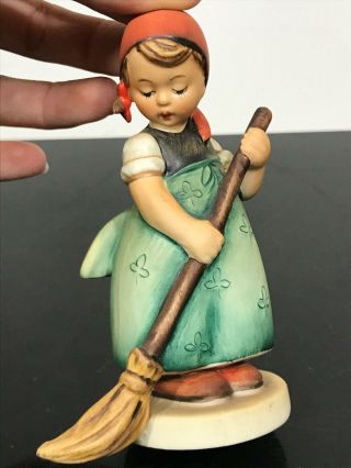 Vtg Goebel Hummel Germany Little Sweeper Girl W/ Broom Art Statue Figurine 171