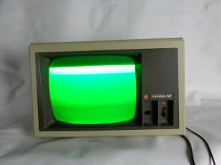 Vintage 1983 Apple Monitor III,  12 - inch CRT Green Phosphor A3M0039,  Japan, 3