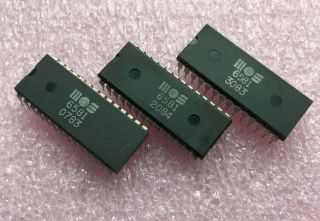Mos 6581 R4 Sid Chip Commodore 64 And Genuie Part