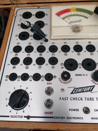 Vintage Century FC - 2 Electronics Fast Check Vacuum Tube Tester 4