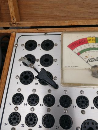 Vintage Century FC - 2 Electronics Fast Check Vacuum Tube Tester 5