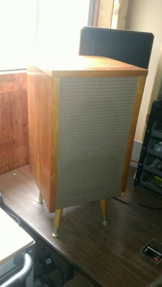 Very Cool Mid Century Modern 1950s Speakers.  Sp 8b Electro Voice.  Pair.