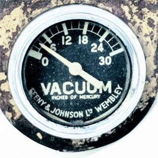Vintage Feeny And Johnson Ltd Wembley 2 Inch 0 - 30 Vacuum Gauge With Bracket