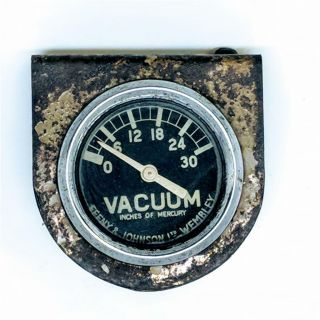 Vintage Feeny and Johnson Ltd Wembley 2 Inch 0 - 30 Vacuum Gauge with bracket 2