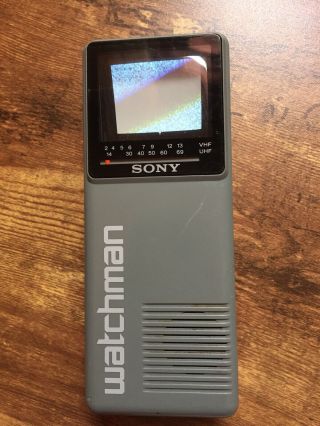 Vintage B&w Sony Watchman Fd - 10a Handheld Tv • Great Screen/shell/antenna