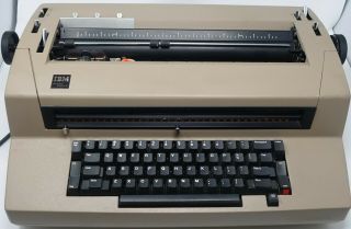 Vintage Ibm Selectric Iii Self Correcting Business Typewriter Tan 1981
