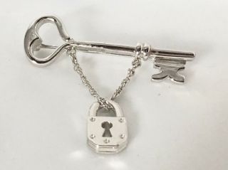 Crown Trifari Skeleton Key Lock Brooch Pin Silver Tone Vintage 2