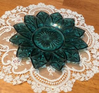 Gorgeous Vtg Federal Glass Teal Green 6 1/2” Petal Plate Stunning Color