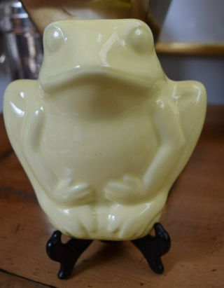 Vintage Mccoy Yellow Frog Toad Wall Pocket Signed Usa