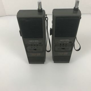 Pair Vintage Realistic 3 - Channel 300mw Walkie Talkie Trc - 85 2.  C5
